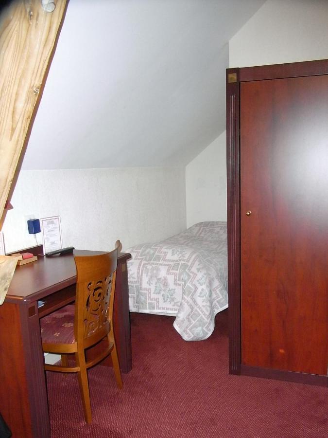 Hotel Du Parc La Rochette  Zimmer foto